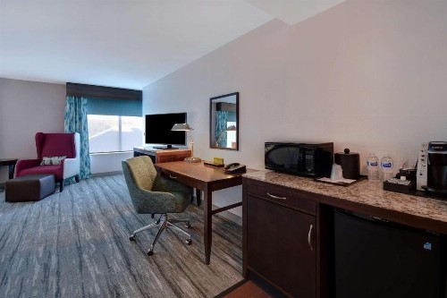 Hilton Garden Inn Fort Myers - image 19