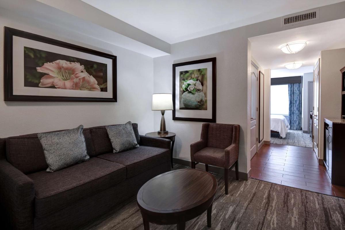 Hilton Garden Inn Fort Myers - image 2