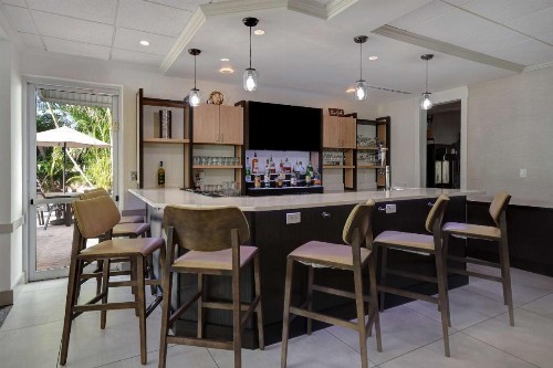 Hilton Garden Inn Fort Myers - image 29