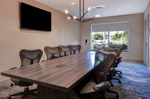 Hilton Garden Inn Fort Myers - image 4