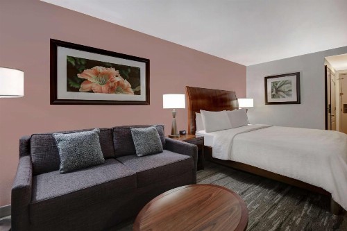 Hilton Garden Inn Fort Myers - image 40
