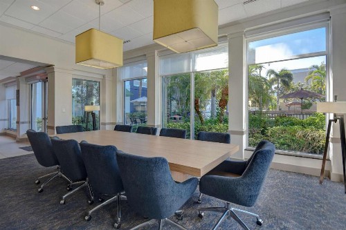 Hilton Garden Inn Fort Myers - image 43