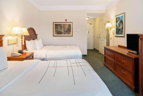 La Quinta by Wyndham Fort Myers Airport - image 36