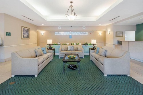 La Quinta by Wyndham Fort Myers Airport - image 7