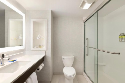 Holiday Inn Express Hotel & Suites Fort Myers East - The Forum an IHG Hotel - image 11