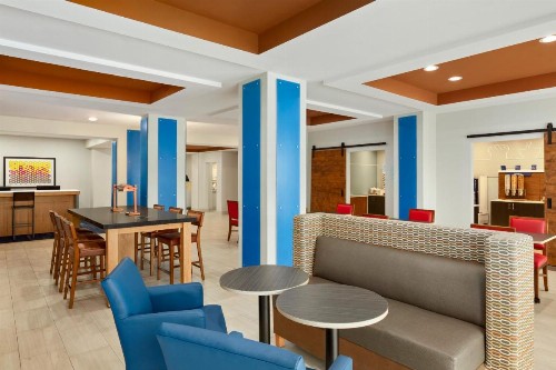 Holiday Inn Express Hotel & Suites Fort Myers East - The Forum an IHG Hotel - image 26