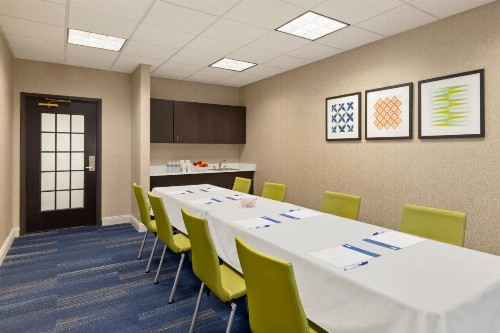 Holiday Inn Express Hotel & Suites Fort Myers East - The Forum an IHG Hotel - image 36