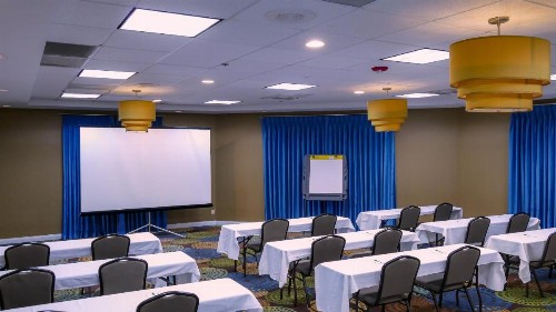Holiday Inn - Fort Myers - Downtown Area an IHG Hotel - image 26