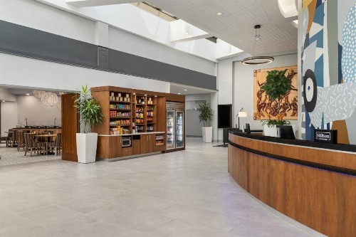 Crowne Plaza Hotel Fort Myers at Bell Tower Shops an IHG Hotel - image 45