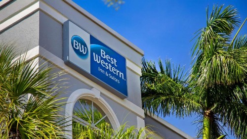 Best Western Fort Myers Inn and Suites - image 7