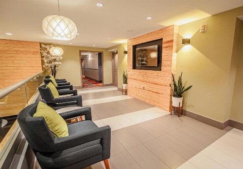 Days Inn & Suites by Wyndham Fort Myers Near JetBlue Park - image 26