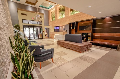 Days Inn & Suites by Wyndham Fort Myers Near JetBlue Park - image 30