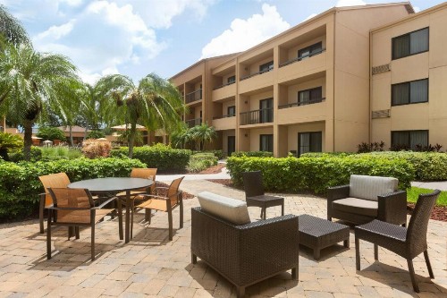 Courtyard Fort Myers Cape Coral - image 19