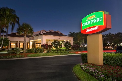 Courtyard Fort Myers Cape Coral - image 4