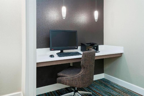 Residence Inn by Marriott Fort Myers - image 11