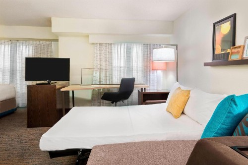 Residence Inn by Marriott Fort Myers - image 6