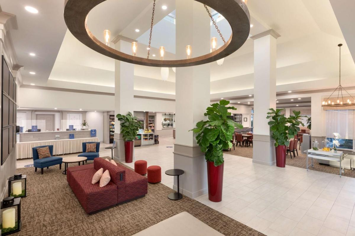 Hilton Garden Inn Fort Myers Airport/FGCU - image 2