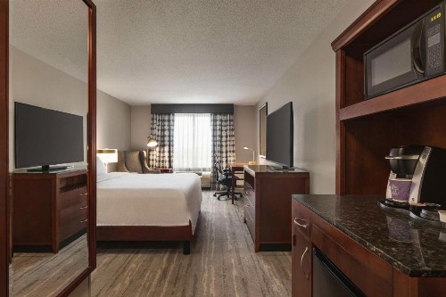 Hilton Garden Inn Fort Myers Airport/FGCU - image 32