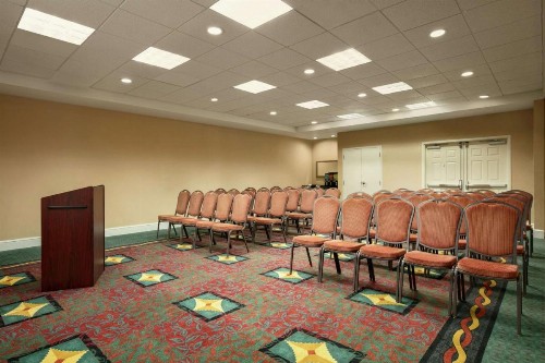 Hilton Garden Inn Fort Myers Airport/FGCU - image 41