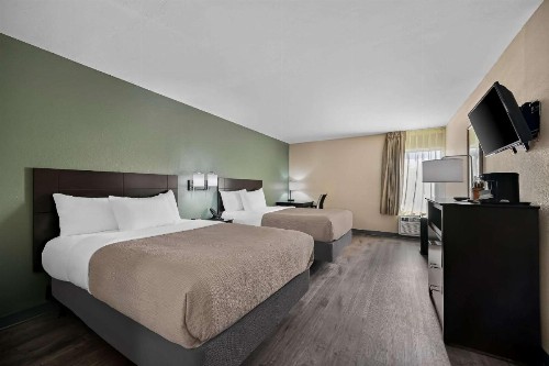 Travelodge by Wyndham Fort Myers - image 23
