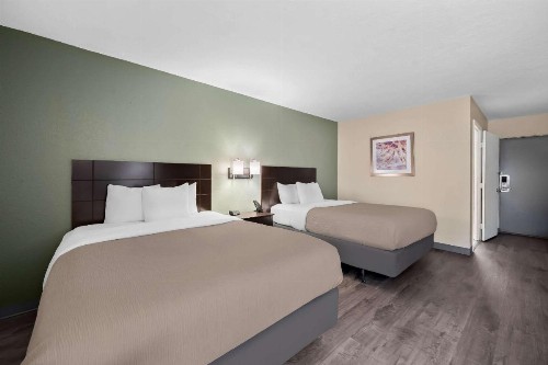 Travelodge by Wyndham Fort Myers - image 29