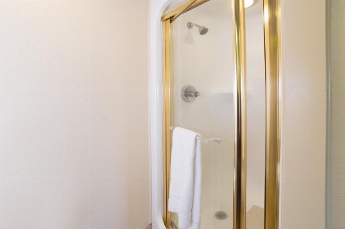 Travelodge by Wyndham Fort Myers Airport - image 9