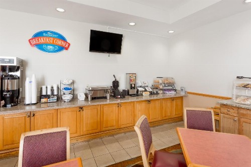 Baymont by Wyndham Fort Myers Airport - image 23