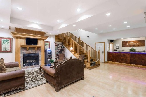 Baymont by Wyndham Fort Myers Airport - image 38