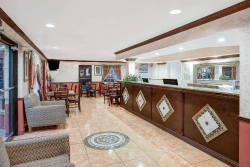 Howard Johnson by Wyndham Ft. Myers FL - image 32