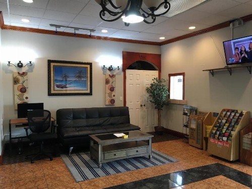 Days Inn by Wyndham Fort Myers - image 22