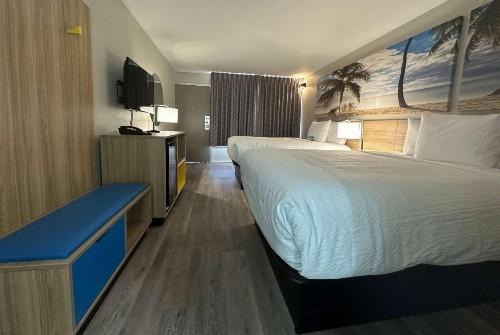 Days Inn by Wyndham Fort Myers - image 31
