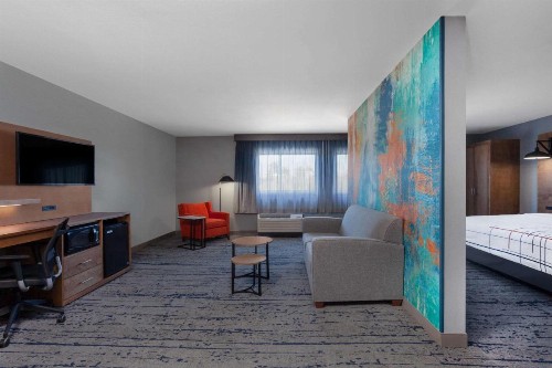 La Quinta by Wyndham Ft. Myers - Sanibel Gateway - image 14