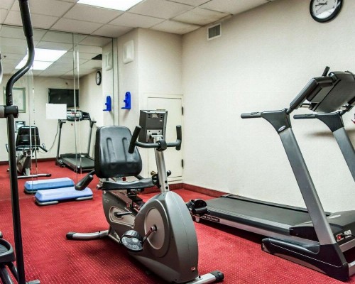 Quality Suites Fort Myers - I-75 - image 25