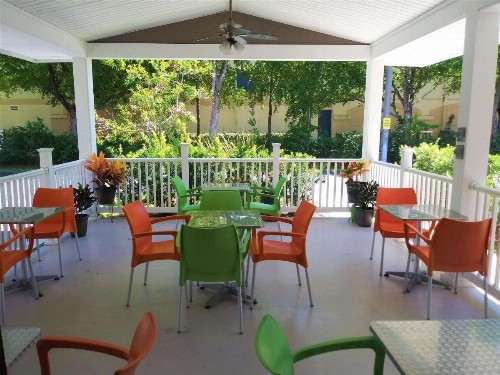 Quality Suites Fort Myers - I-75 - image 31