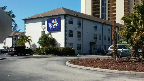InTown Suites Extended Stay Fort Myers - image 6