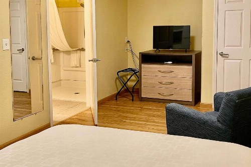 Suburban Extended Stay Hotel Fort Myers Cape Coral - image 26