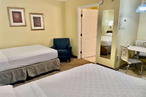 Suburban Extended Stay Hotel Fort Myers Cape Coral - image 32