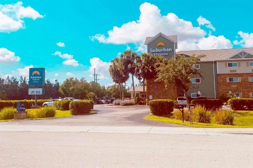 Suburban Extended Stay Hotel Fort Myers Cape Coral - image 4