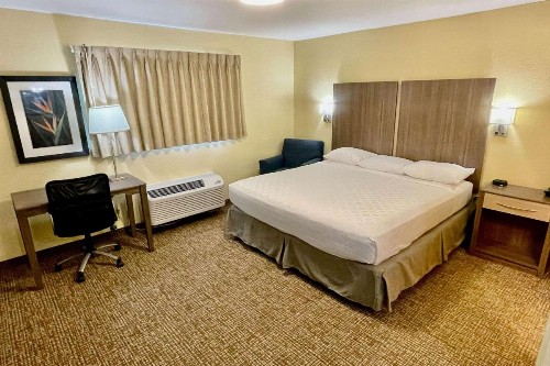 Suburban Extended Stay Hotel Fort Myers Cape Coral - image 6