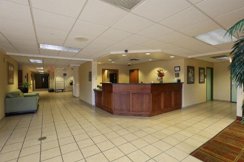 Allure Suites of Fort Myers - image 7