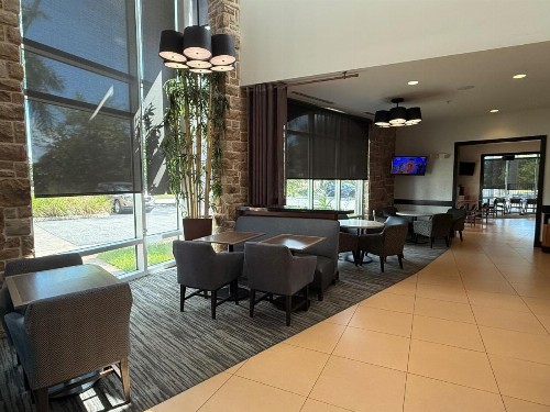 Hyatt Place Fort Myers at the Forum - image 14