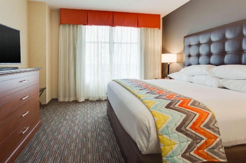 Drury Inn & Suites Fort Myers Airport FGCU - image 11