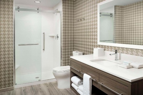 Home2 Suites by Hilton Fort Myers Airport - image 15