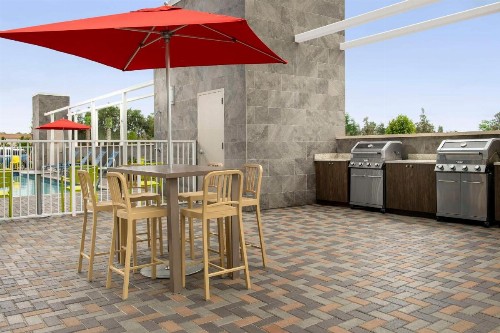 Home2 Suites by Hilton Fort Myers Airport - image 19