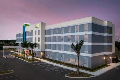 Home2 Suites by Hilton Fort Myers Airport - image 24