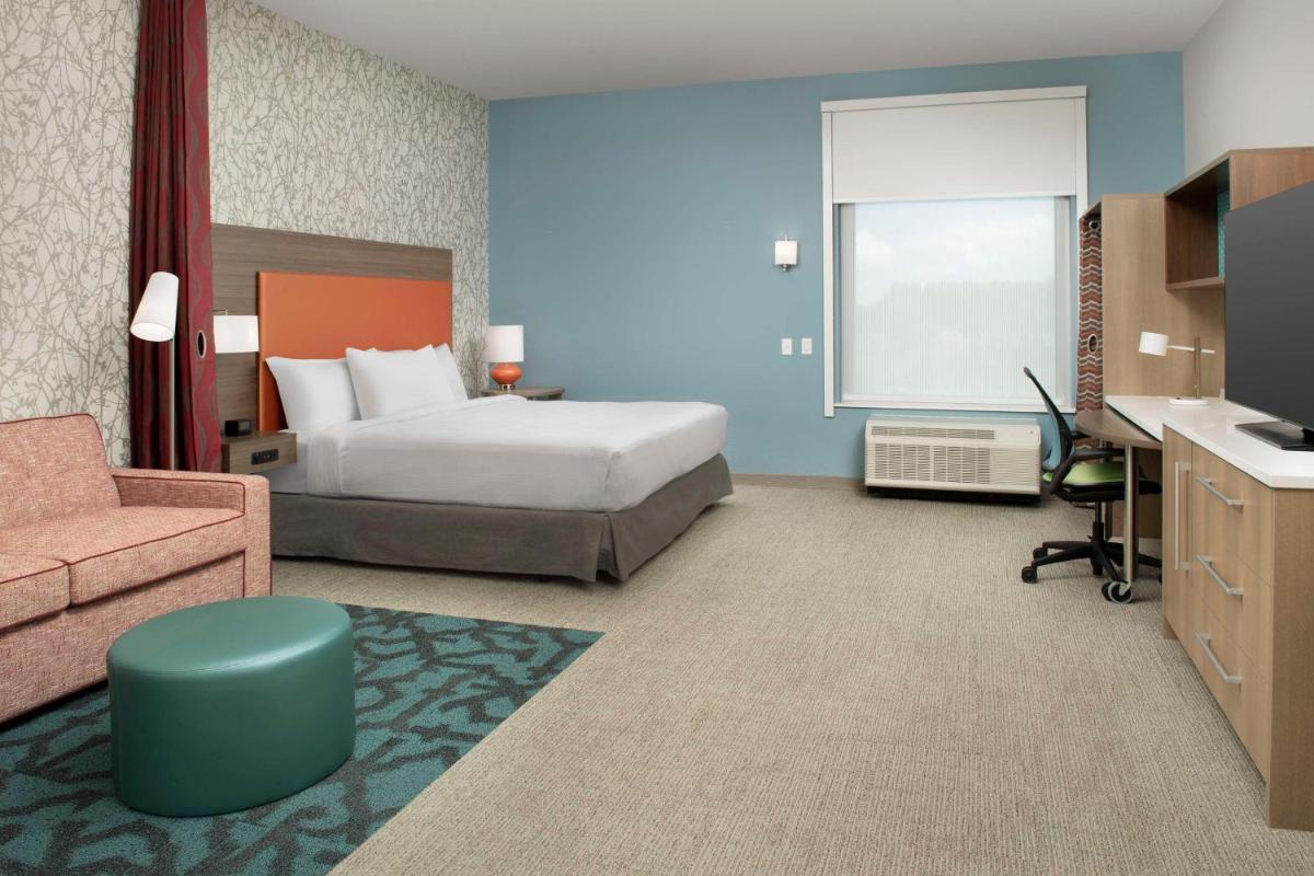 Home2 Suites by Hilton Fort Myers Airport - image 7