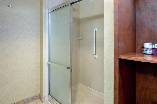 Hampton Inn & Suites - Fort Pierce - image 21