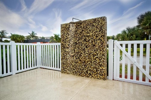 Royal Inn Beach Hutchinson Island - image 21