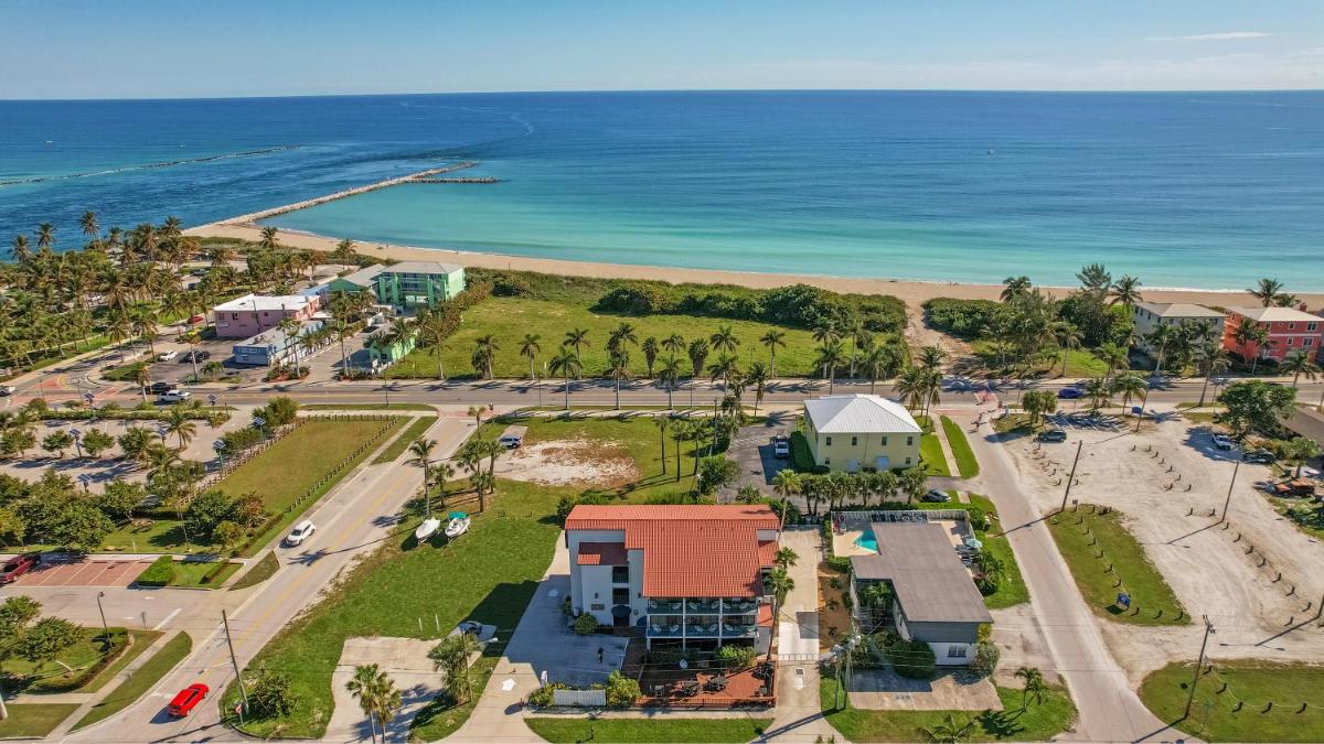 Royal Inn Beach Hutchinson Island - image 3
