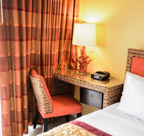 Royal Inn Beach Hutchinson Island - image 36